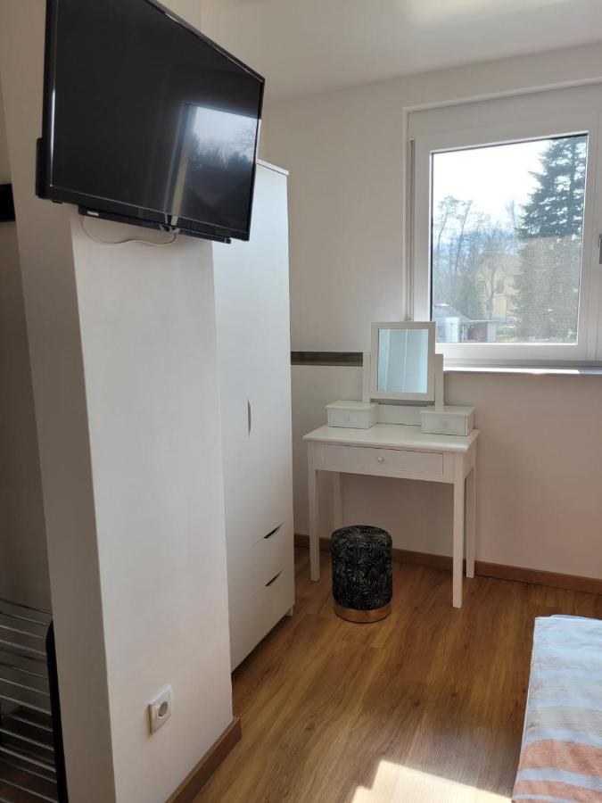 Ferienwohnung Stoisser Mureck Luaran gambar