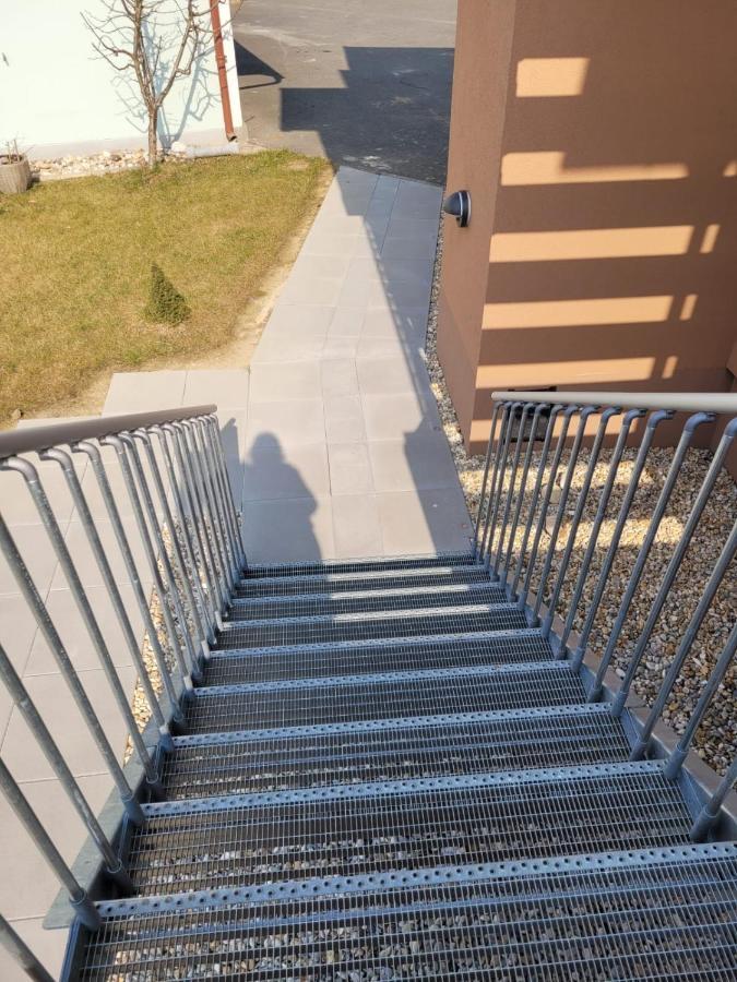 Ferienwohnung Stoisser Mureck Luaran gambar